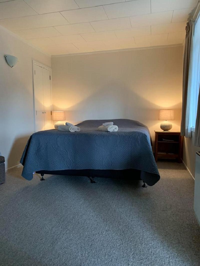 Waiouru Welcome Inn ภายนอก รูปภาพ